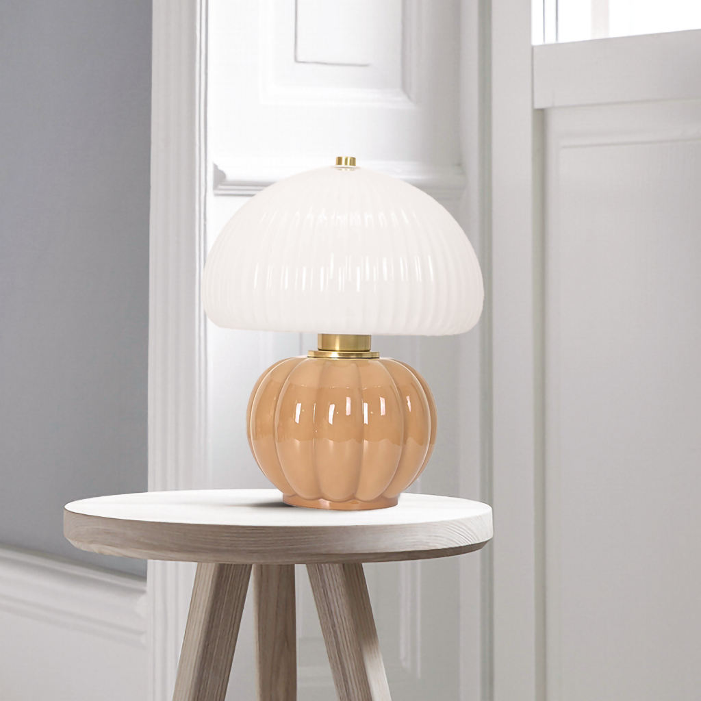 Madeleine bordslampa Beige